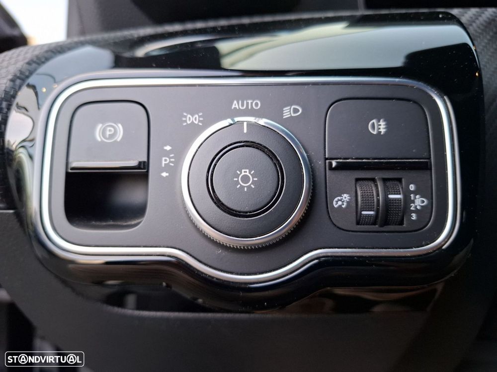 Mercedes-Benz A 180 d Style Plus Aut. - 19