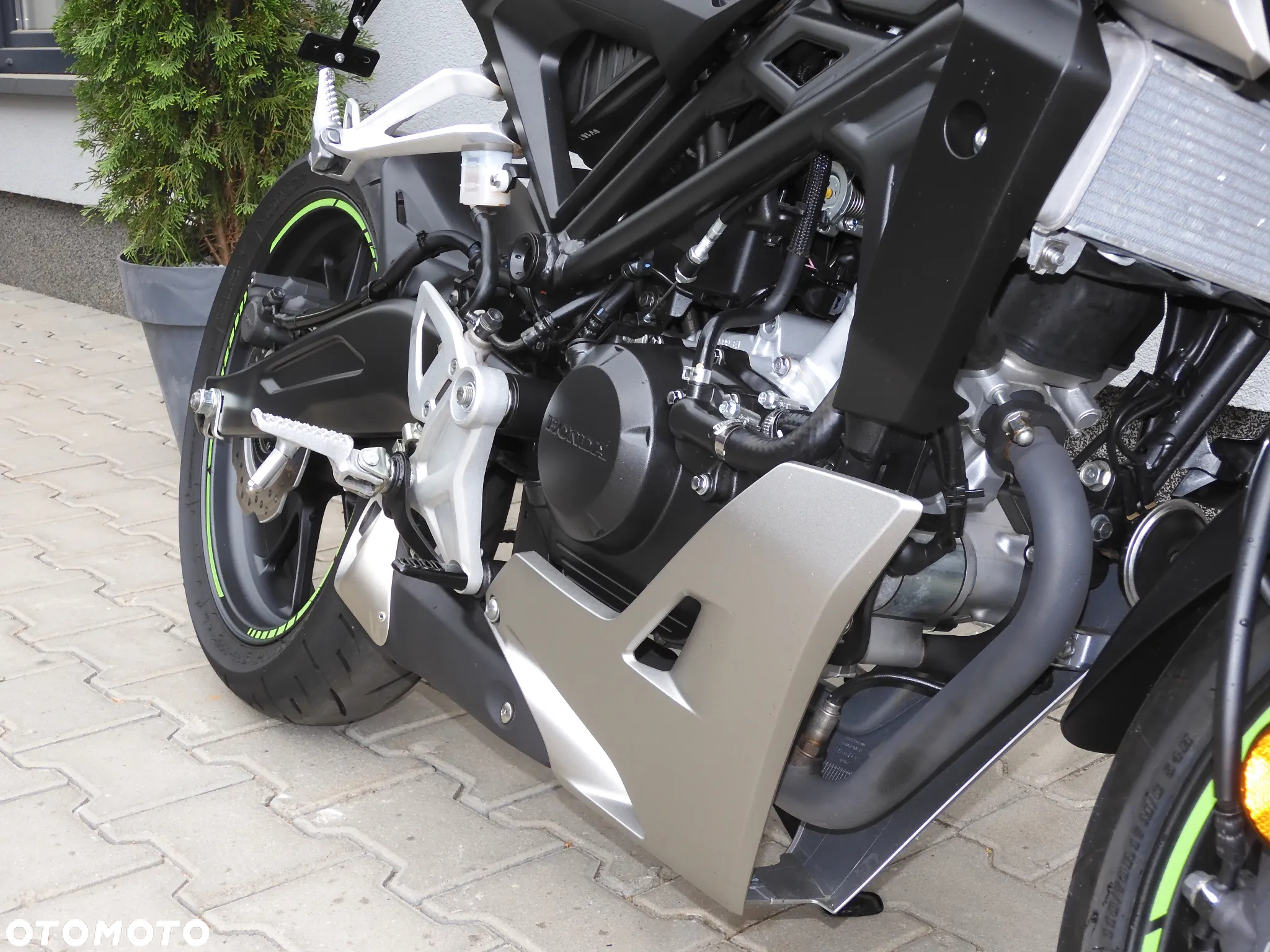 Honda CB - 21