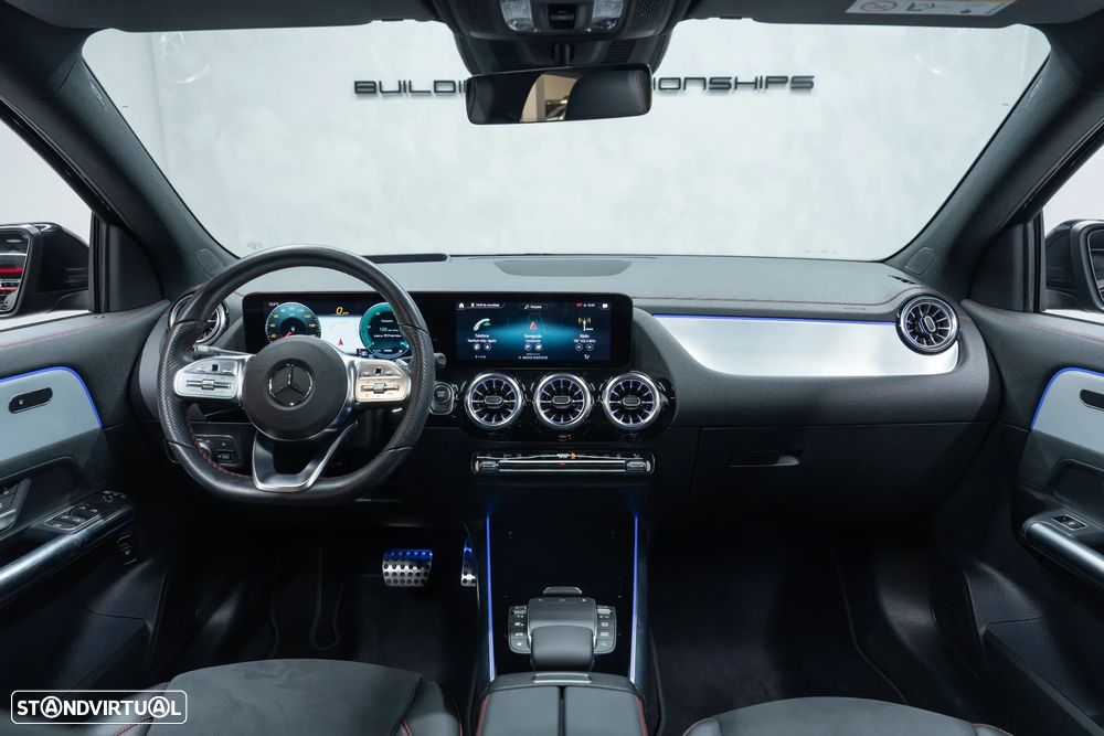 Mercedes-Benz EQA 300 4Matic - 18