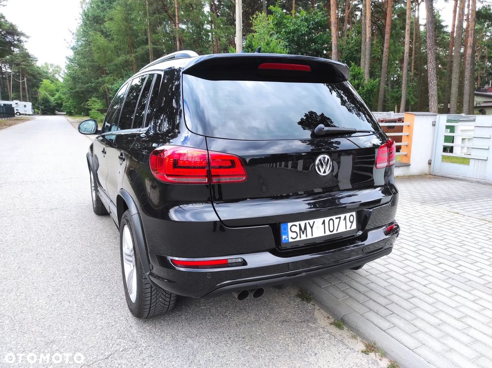 Volkswagen Tiguan 2.0 TDI 4Mot Perfectline R-Style - 20