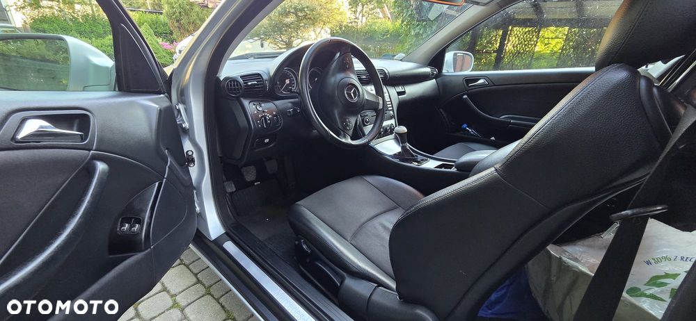Mercedes-Benz CLC 200 CDI DPF - 9