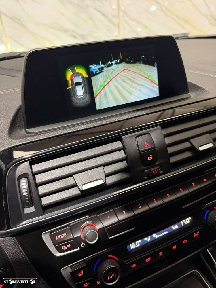 BMW 118 i Pack M Auto - 12