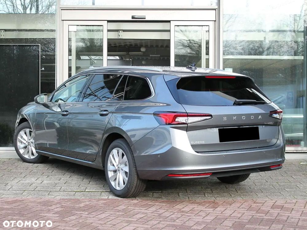 Skoda Superb 1.5 TSI mHEV Edition 130 DSG - 4