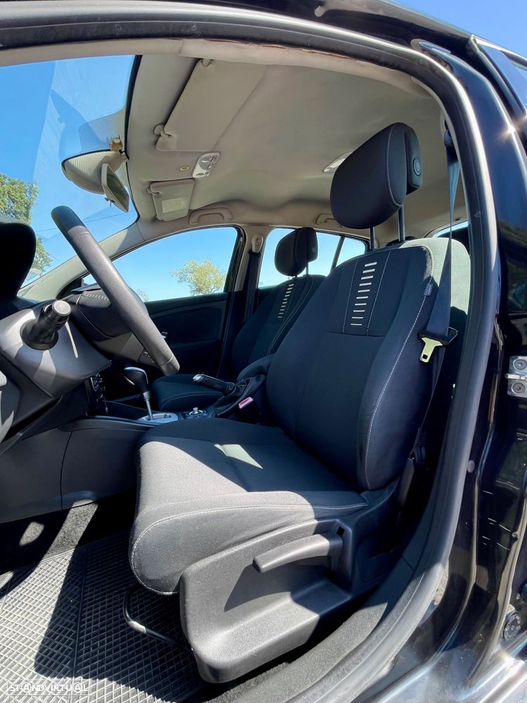 Renault Mégane 1.5 dCi Dynamique S EDC - 11