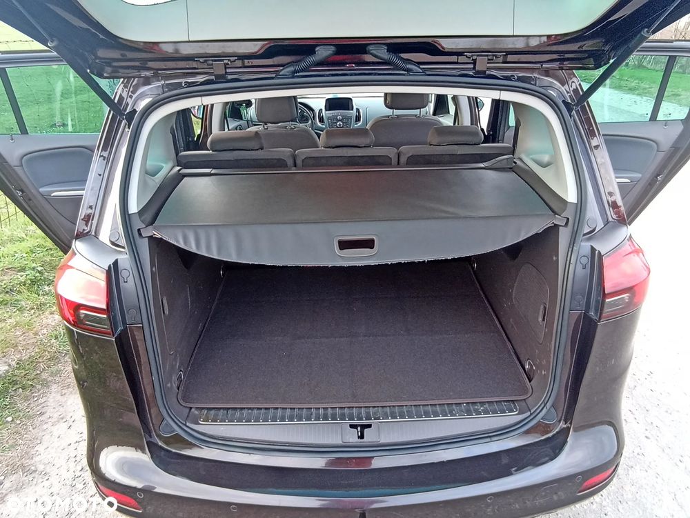 Opel Zafira 2.0 CDTI Cosmo - 8