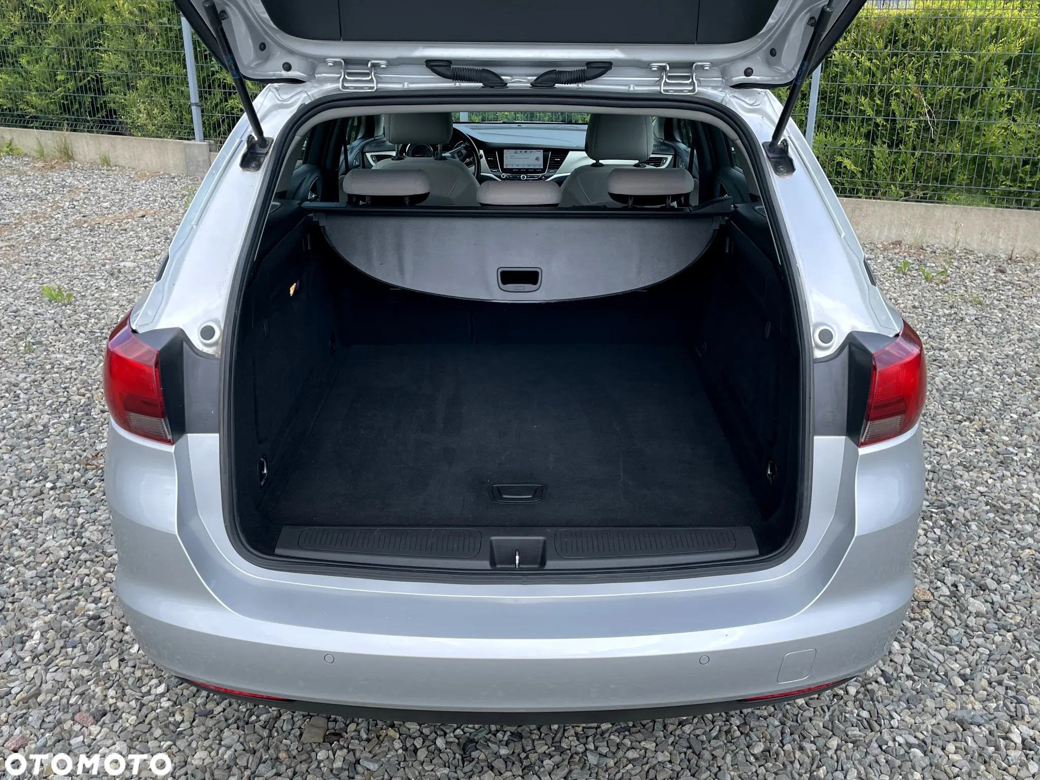 Opel Astra IV 1.6 CDTI Sport - 25