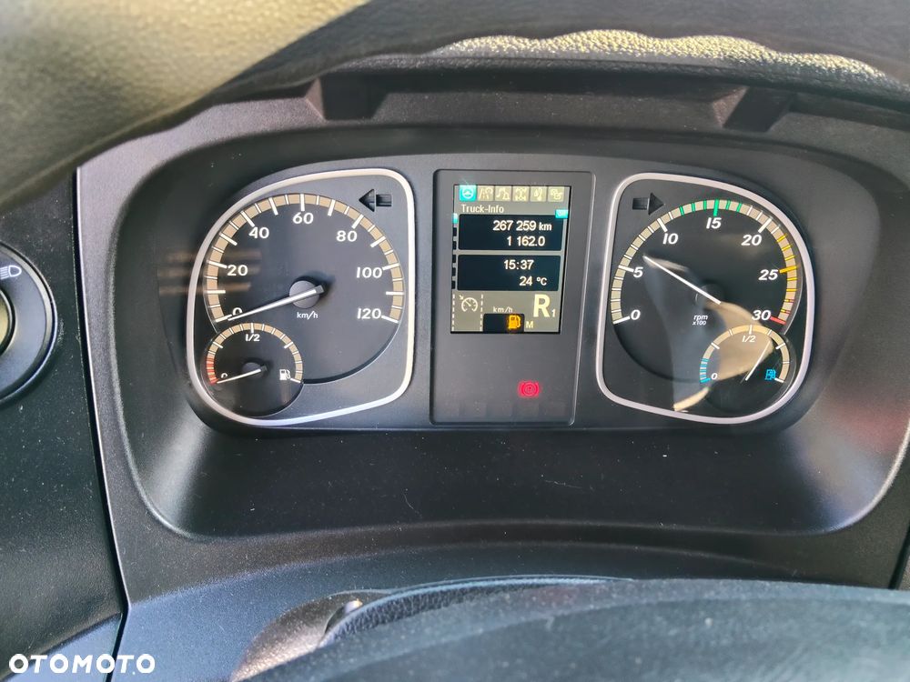 Mercedes-Benz Atego 1221 - 29