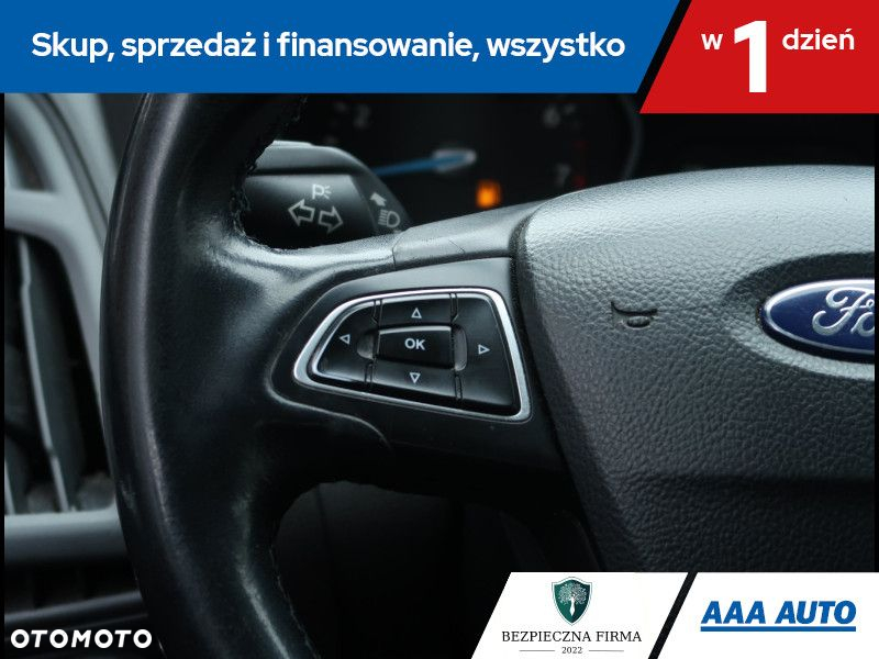 Ford Focus - 17