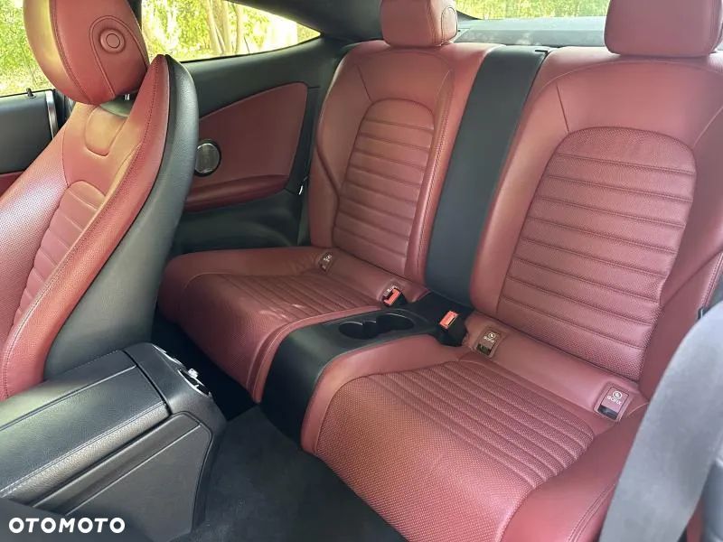 Mercedes-Benz Klasa C 300 9G-TRONIC Avantgarde - 9