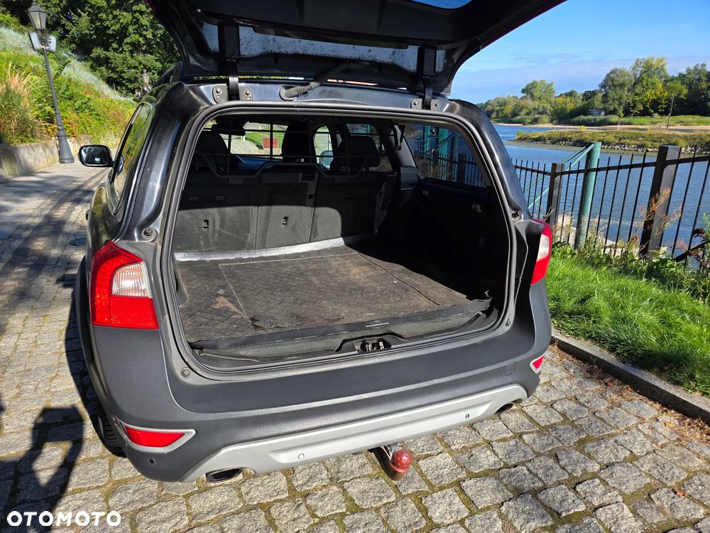 Volvo XC 70 - 8
