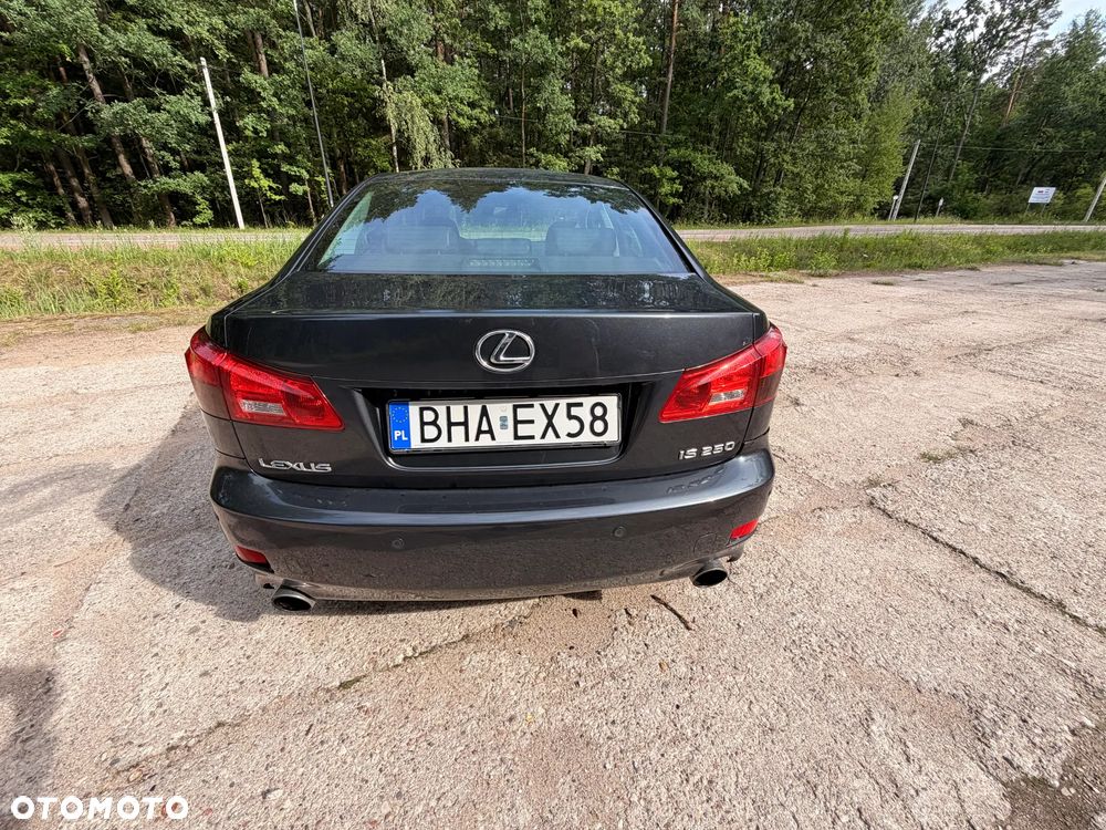 Lexus IS 250 - 20