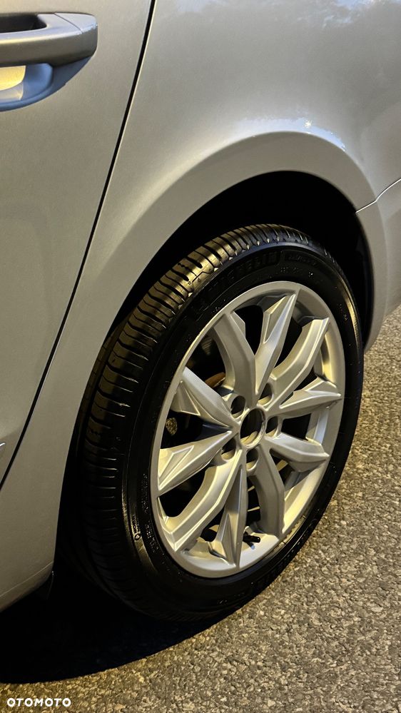 Skoda Superb 2.0 TDI Comfort DSG - 37