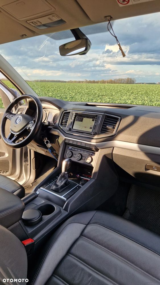 Volkswagen Amarok - 18