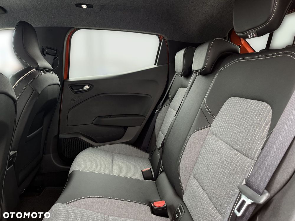 Renault Clio - 16