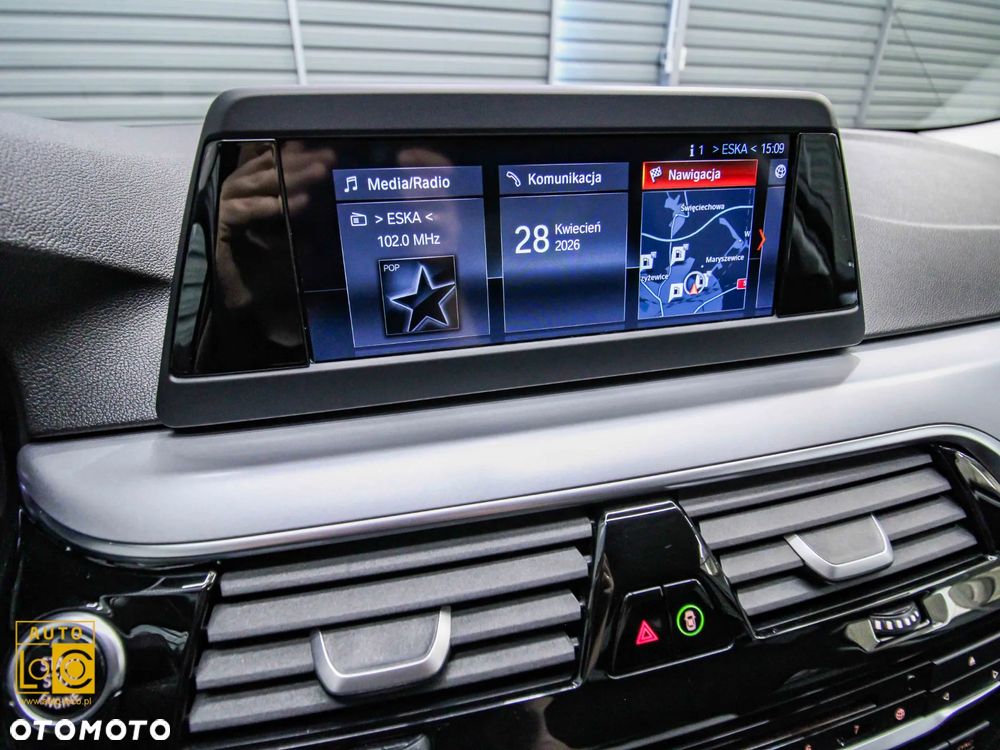 BMW Seria 5 518d - 20