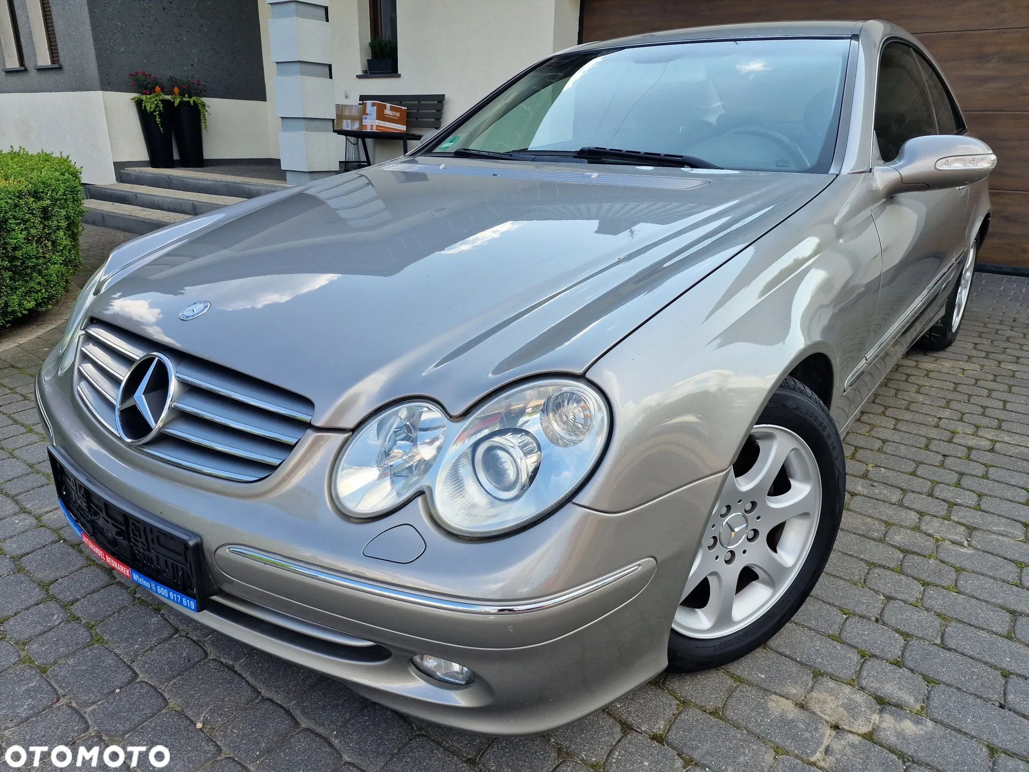 Mercedes-Benz CLK 200 Kompressor Elegance - 1