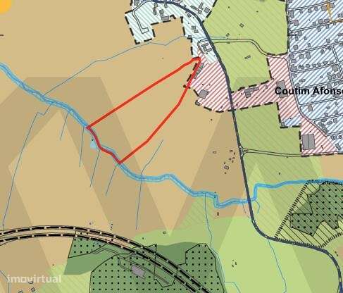 Terreno rústico com 49.280 m2 – Potencial agrícola e possibilidade con - Grande imagem: 2/13