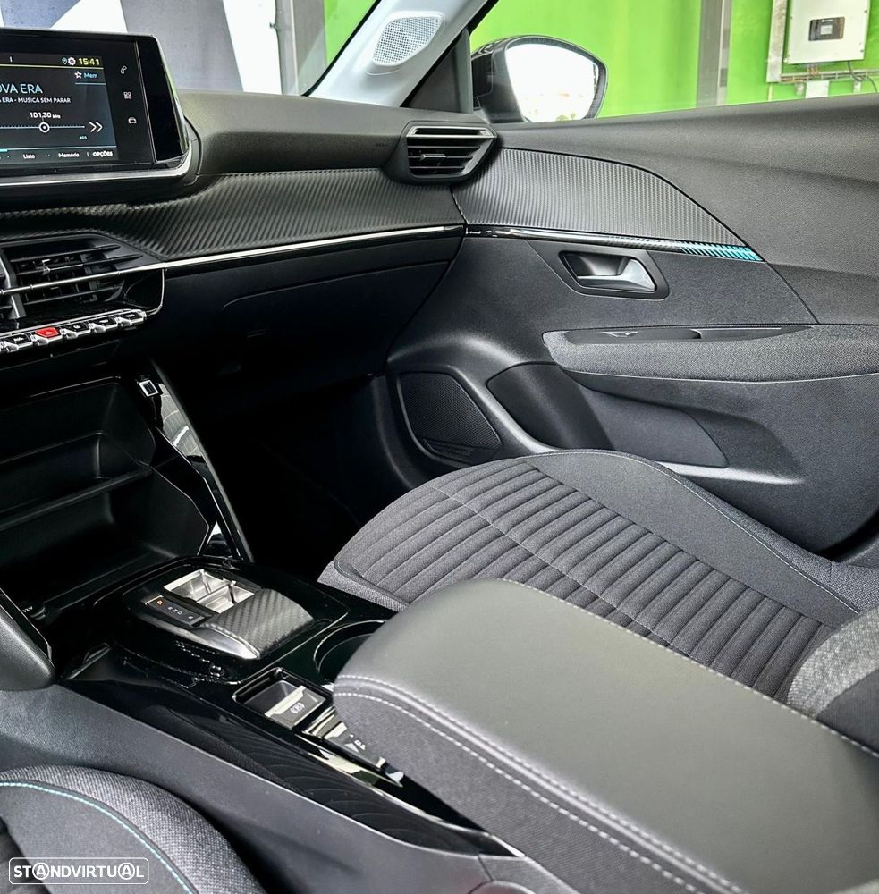 Peugeot e-208 50 kWh Allure - 21