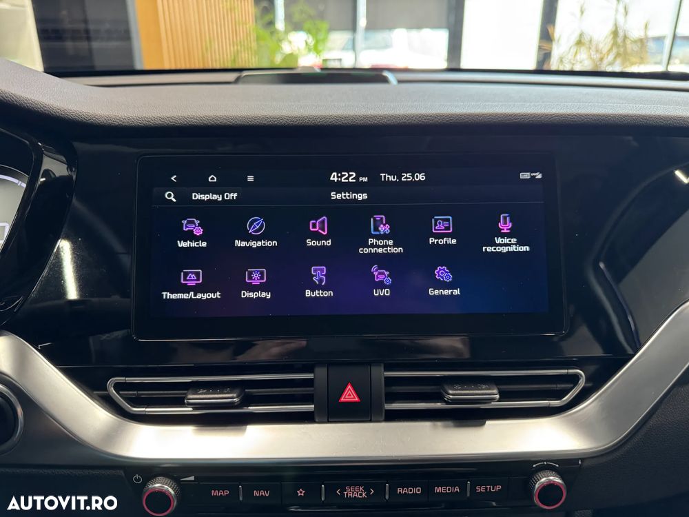 Kia Niro e-Niro 100 kW Vision - 14