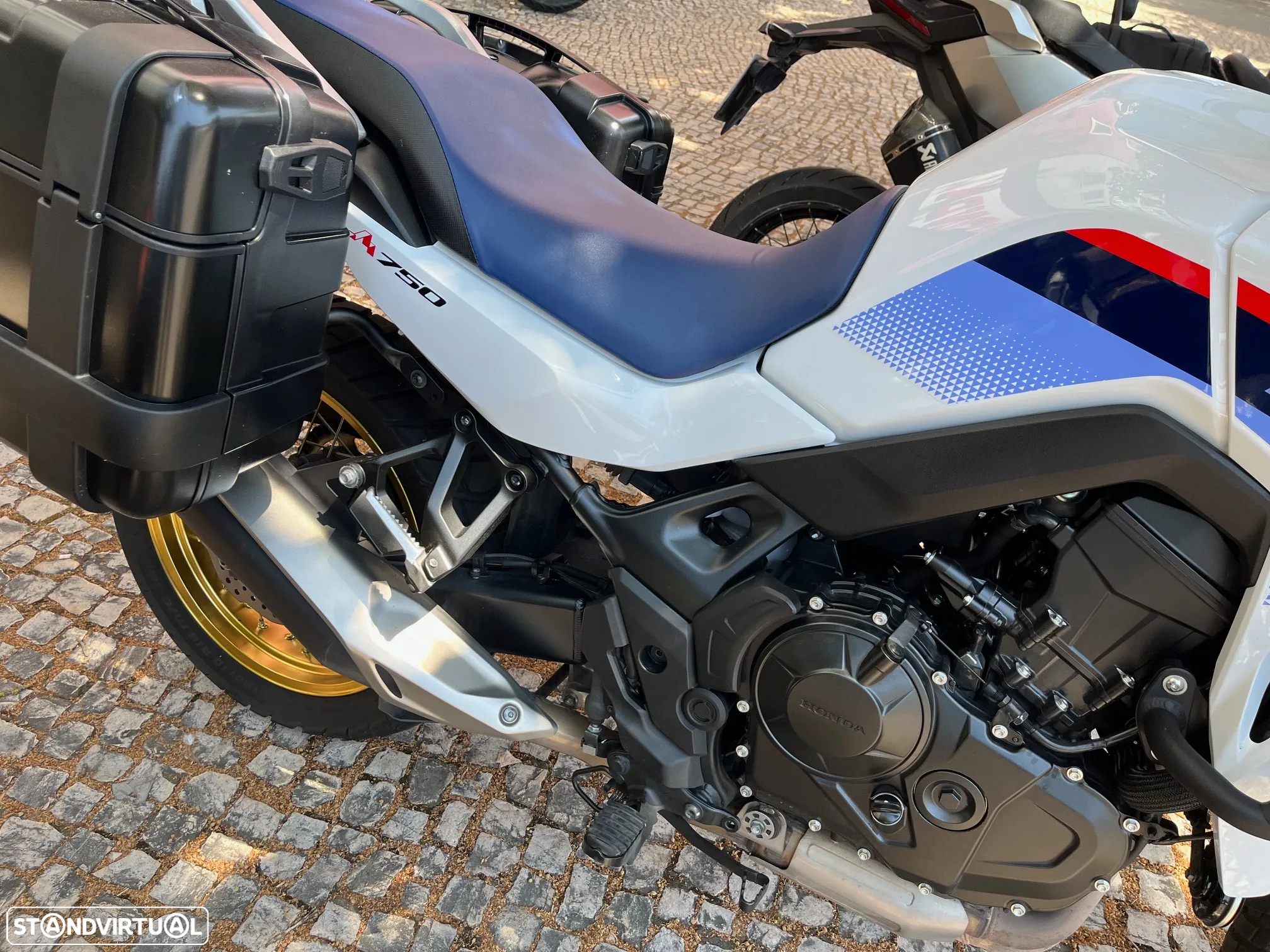 Honda XL 750 TRANSALP - 11
