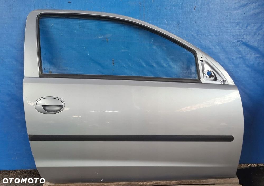 drzwi prawe kompletne opel corsa c 3d - 4