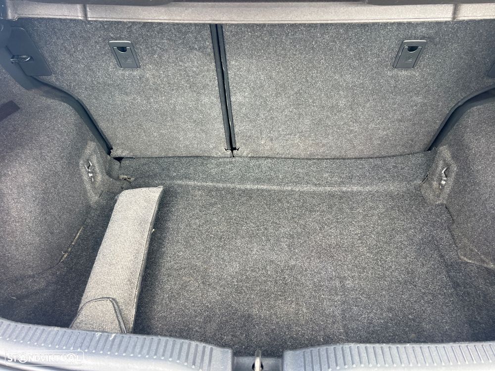 Toyota Auris - 19