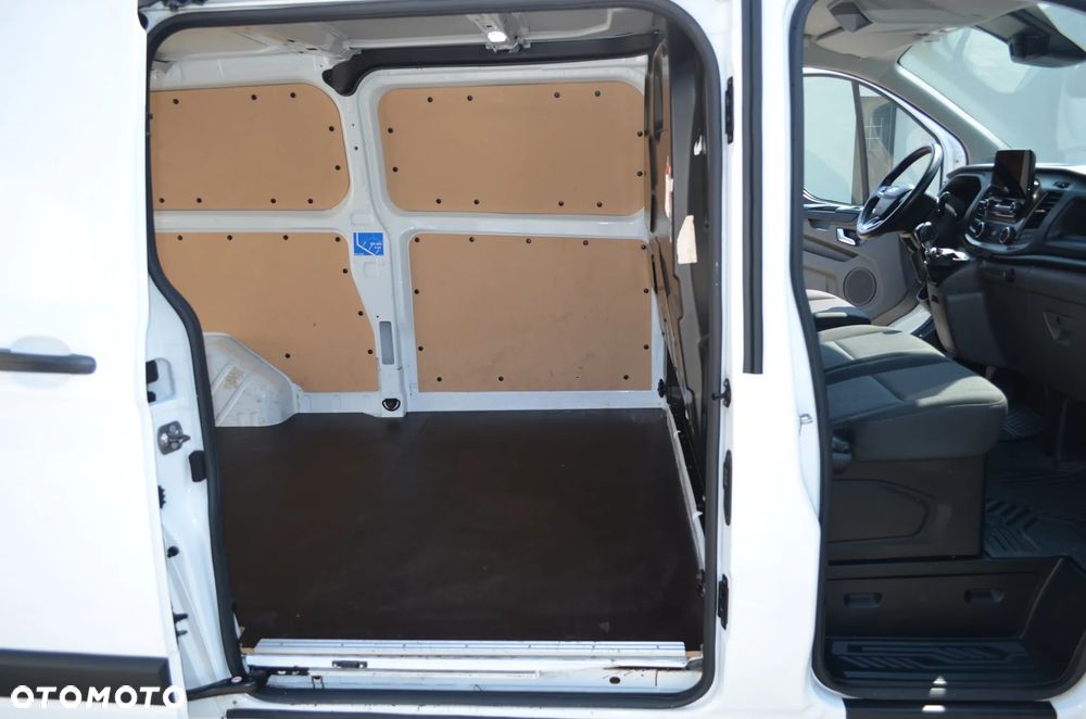 Ford Transit Custom - 10
