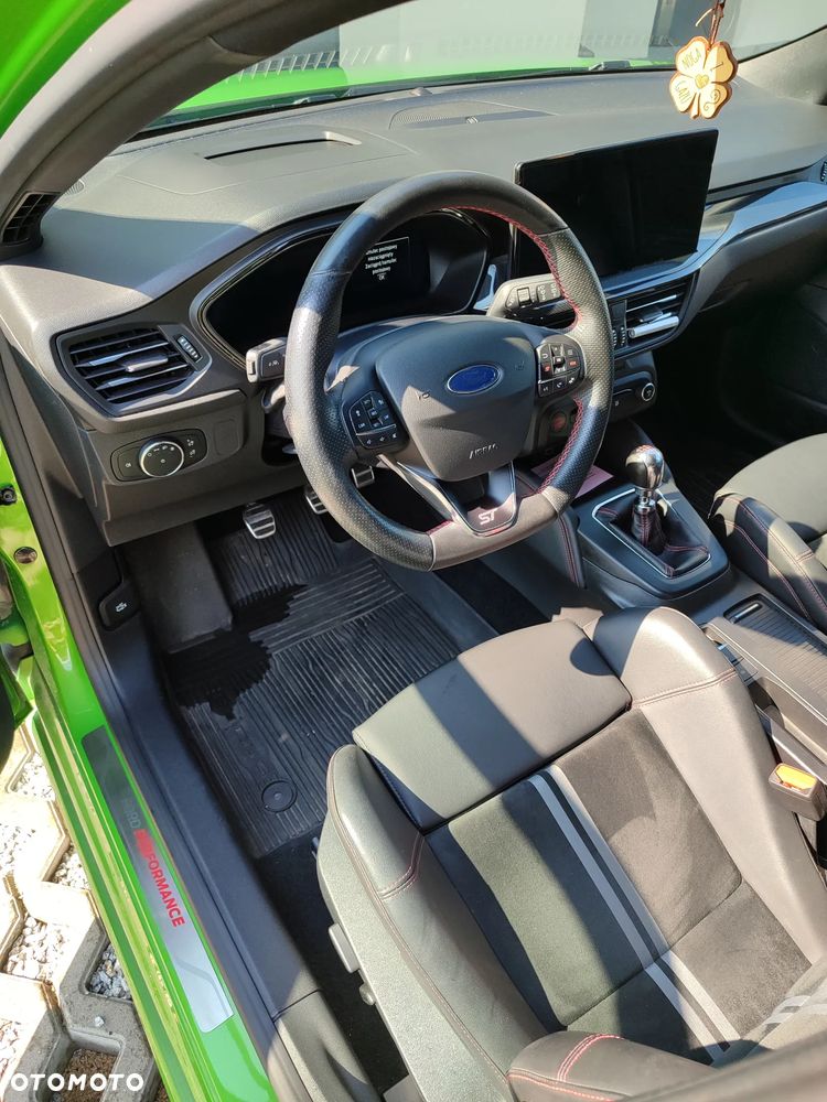Ford Focus - 4