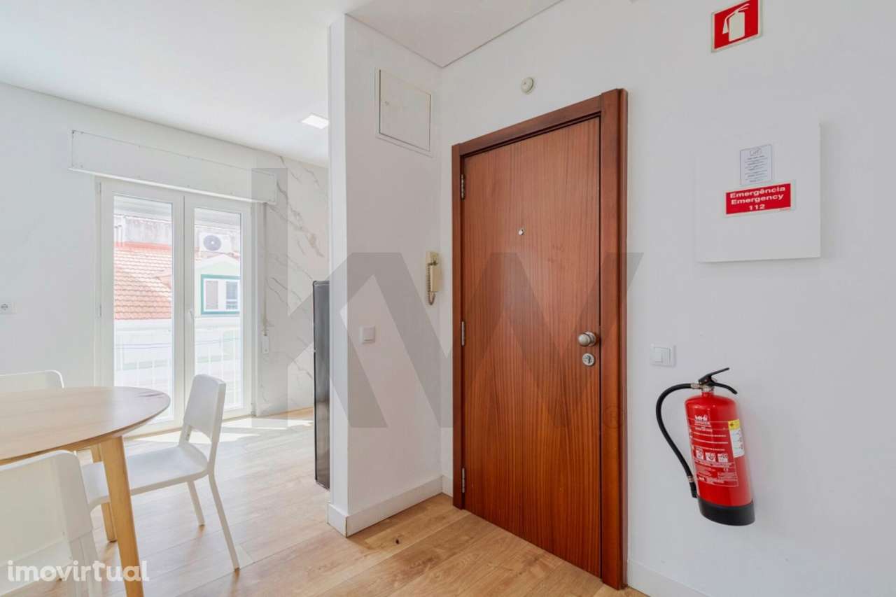 Apartamento T2 com Licença de Alojamento Local | Fonte Nova – Setúbal - Grande imagem: 2/22