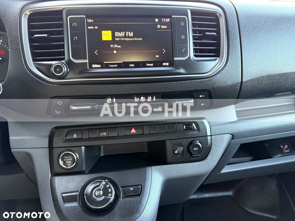 Opel Vivaro - 25