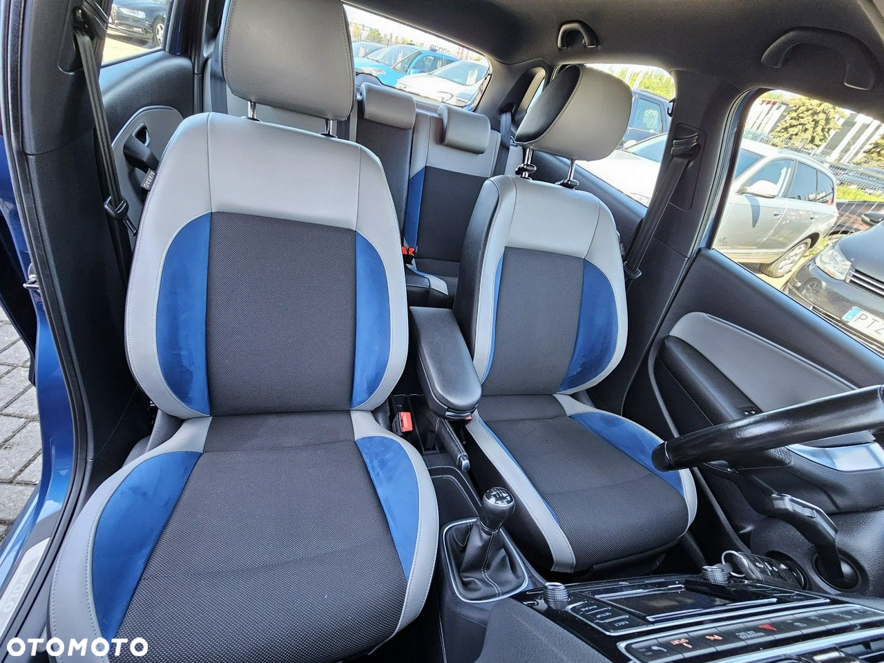 Volkswagen Polo 1.4 TSI ACT BlueGT - 36