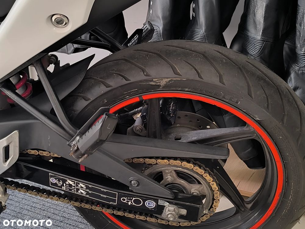 Honda CBR - 6