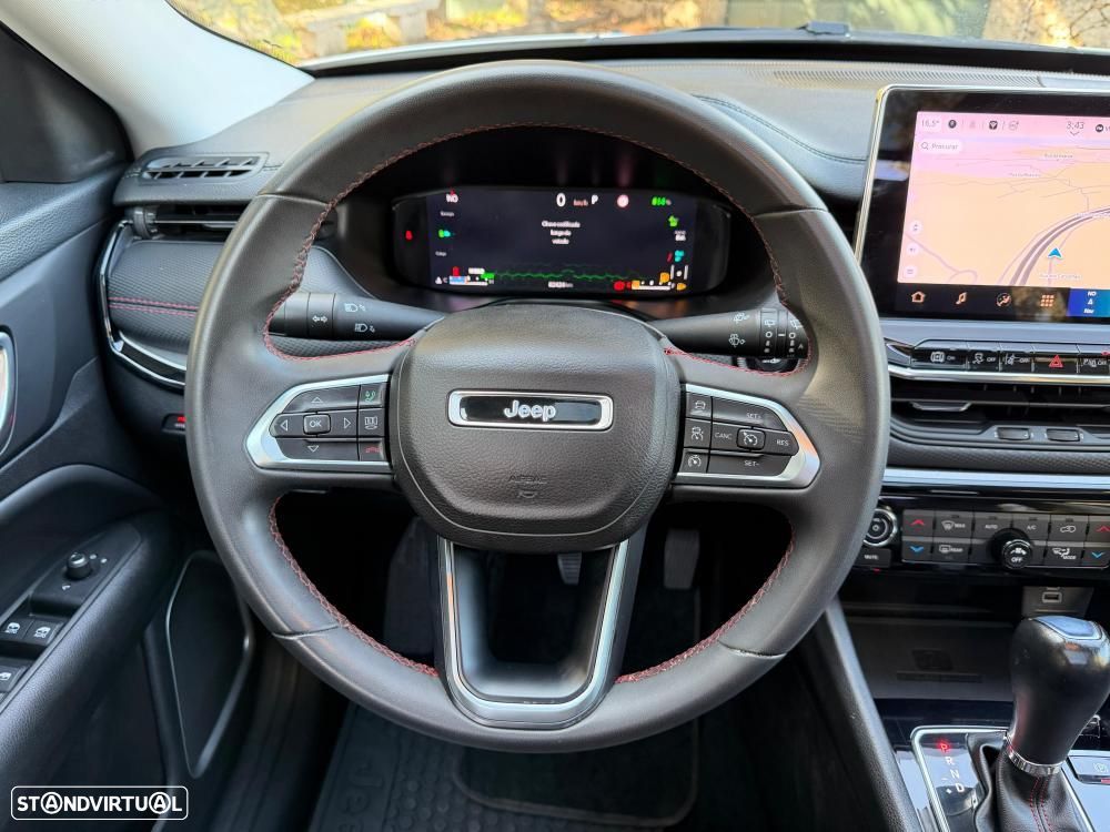 Jeep Compass 1.3 T-GDI 4xe PLUG-IN HYBRID Auto First Edition Urban - 26