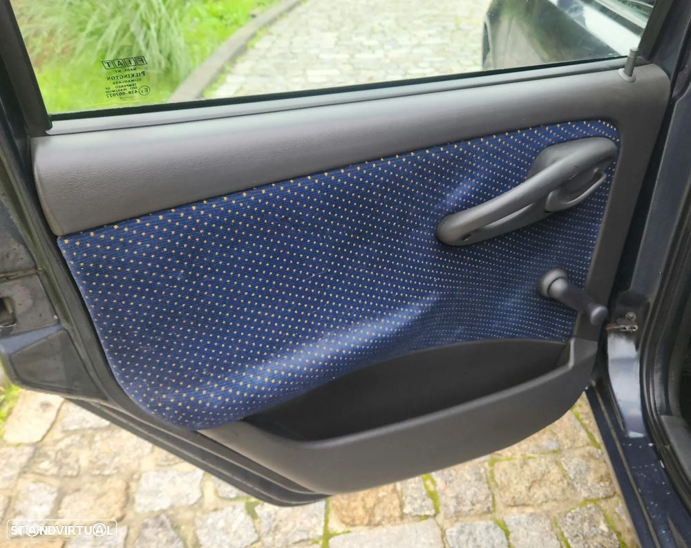 Fiat Punto 1.2 16V HLX - 15