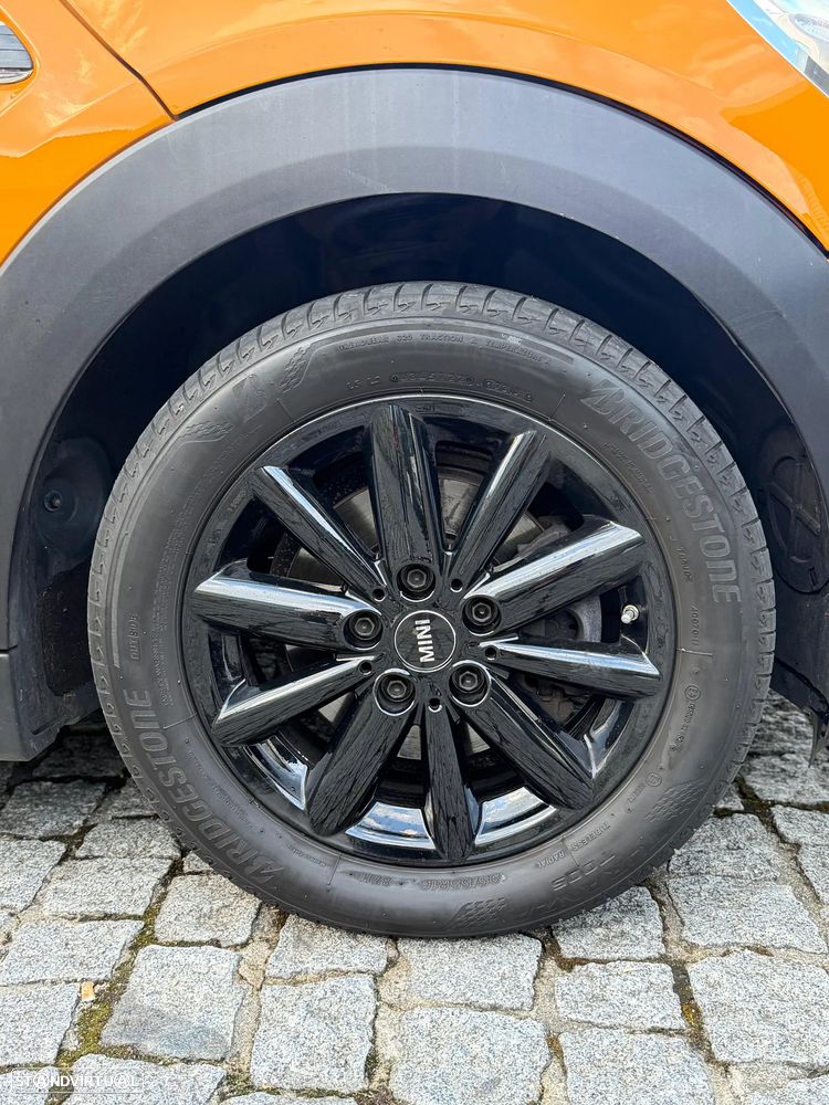 MINI Cabrio Cooper D - 10