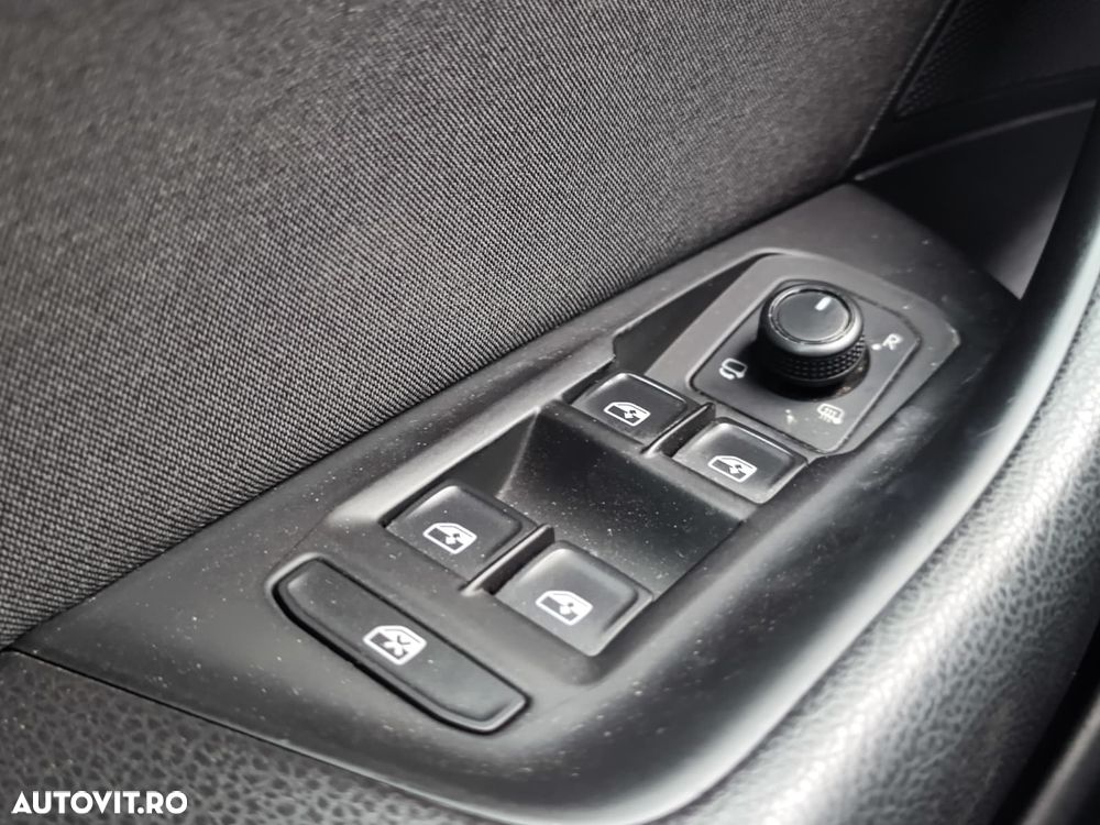 Volkswagen Passat - 27