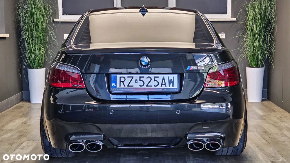 BMW M5 Standard - 11