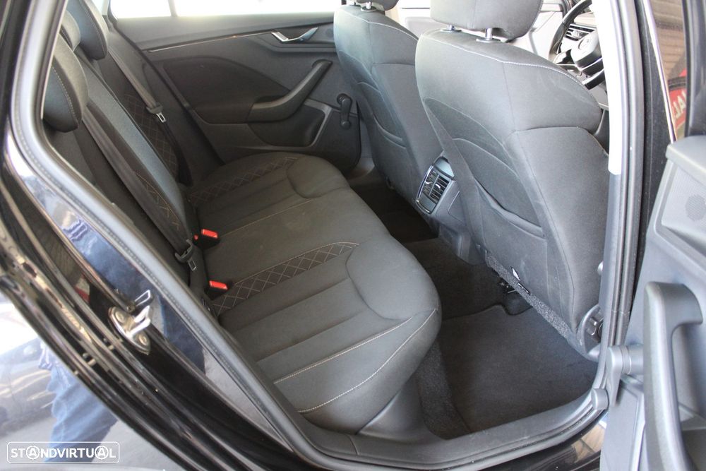 Skoda Kamiq 1.0 TSI Ambition - 31