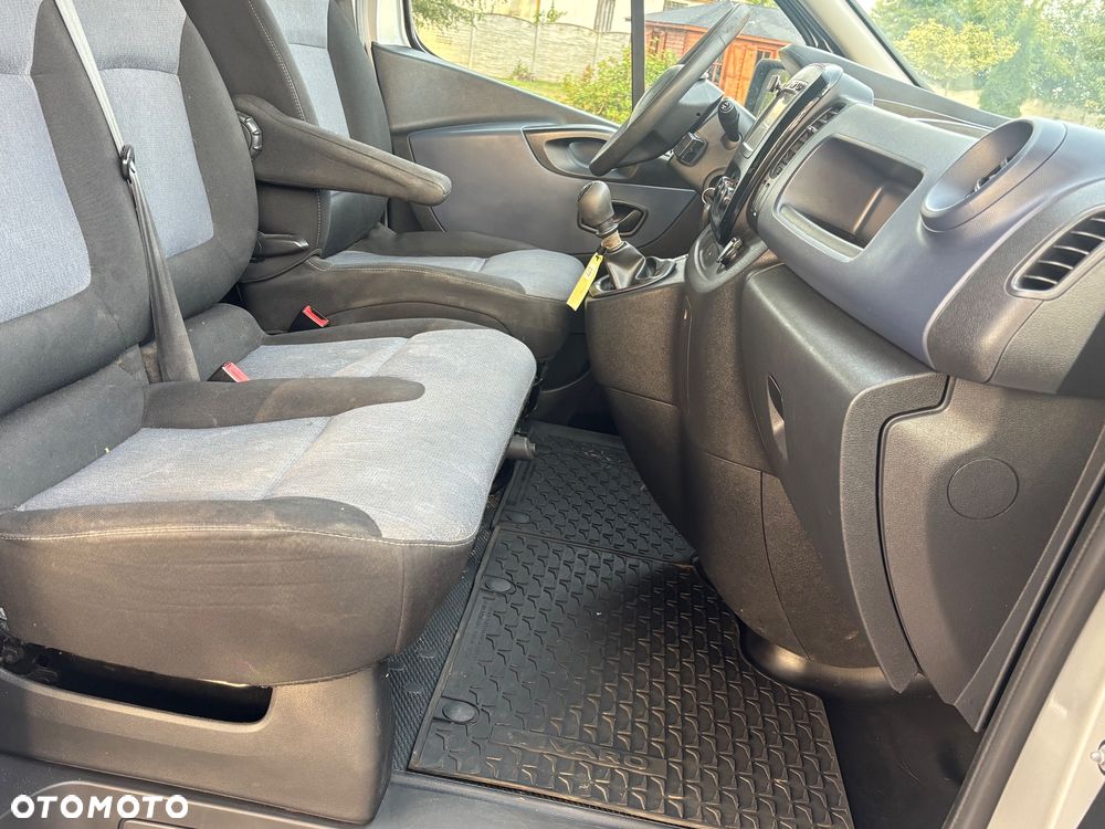 Opel VIVARO - 21