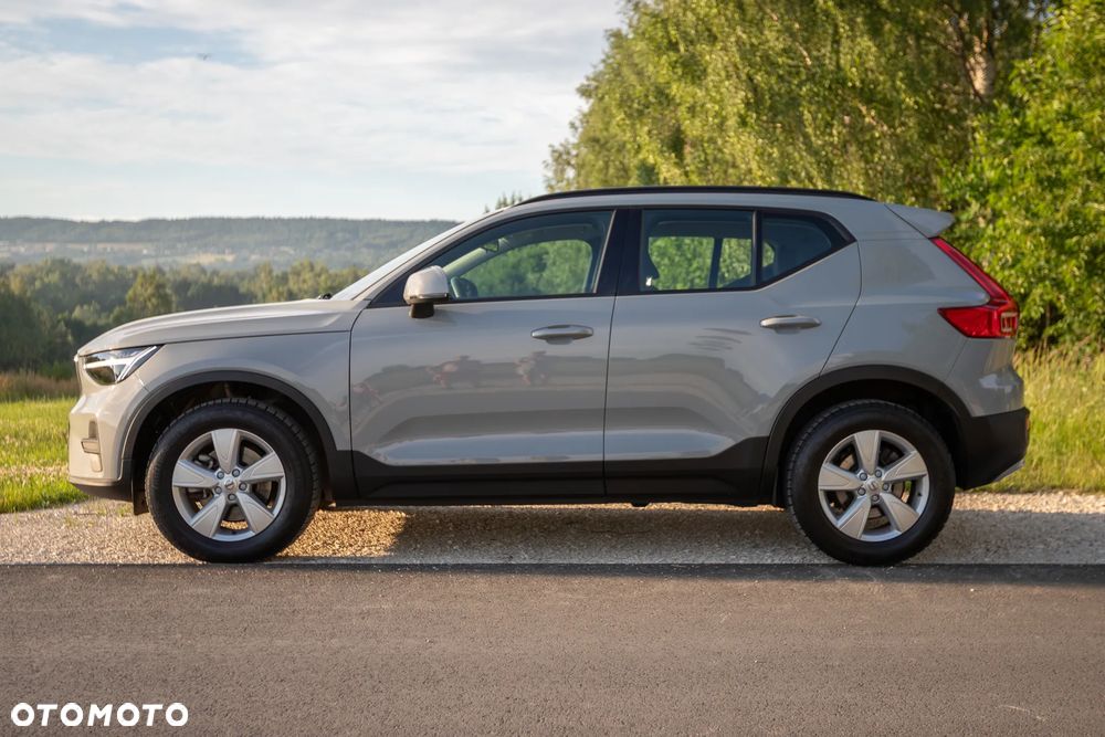 Volvo XC 40 B3 Essential - 4