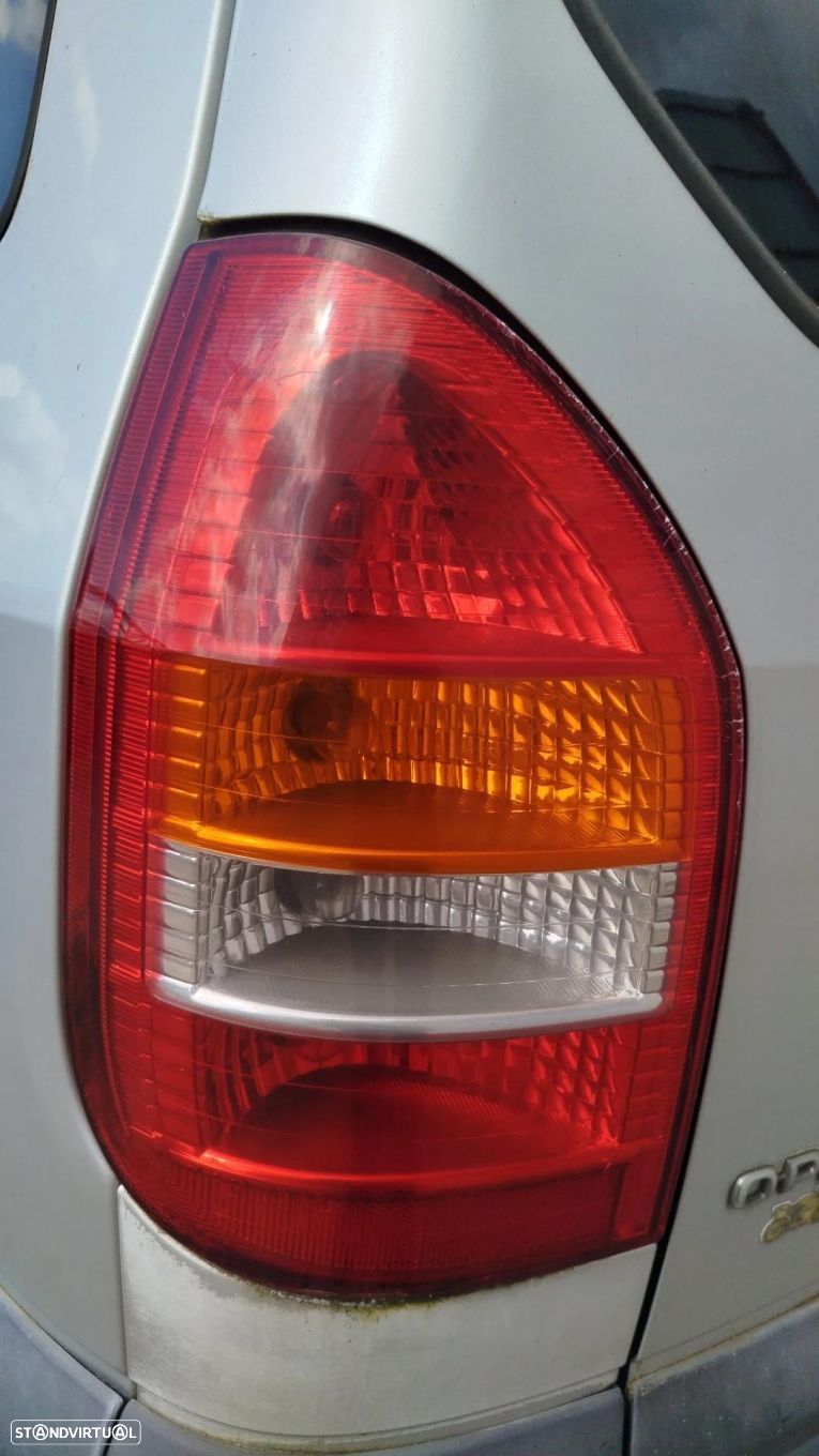 Farolim esquerdo OPEL Zafira A (F75_) - 1