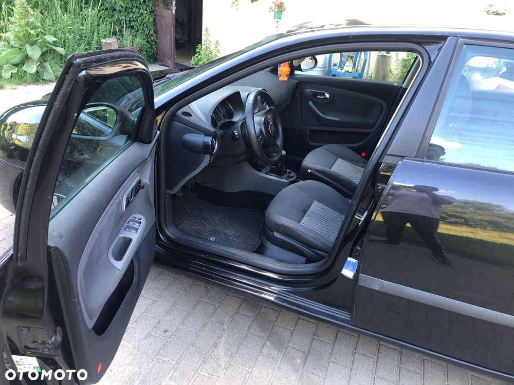 Seat Ibiza - 4
