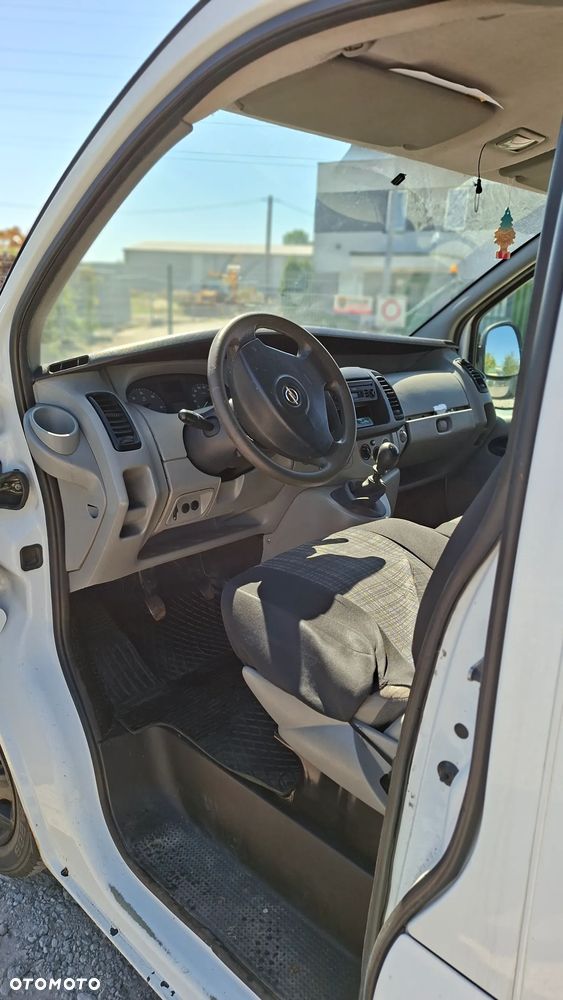 Opel VIVARO - 6