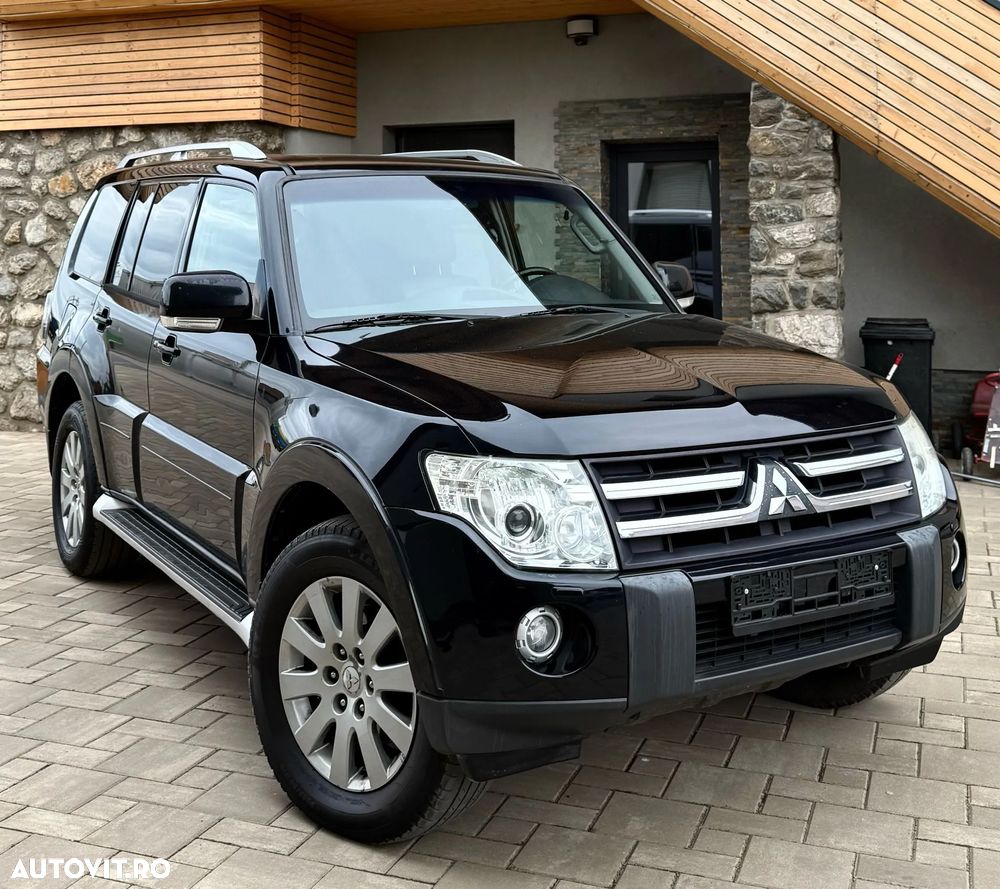 Mitsubishi Pajero 3.2 DI-D Automatik Edition 25 - 2
