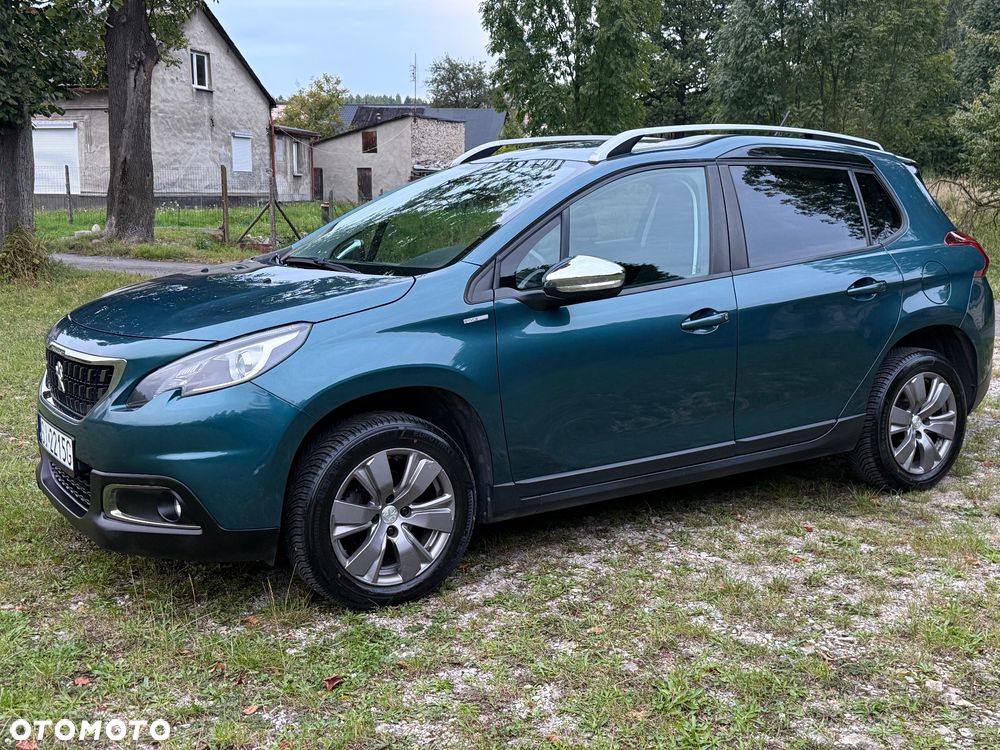 Peugeot 2008 1.2 Pure Tech Style - 3