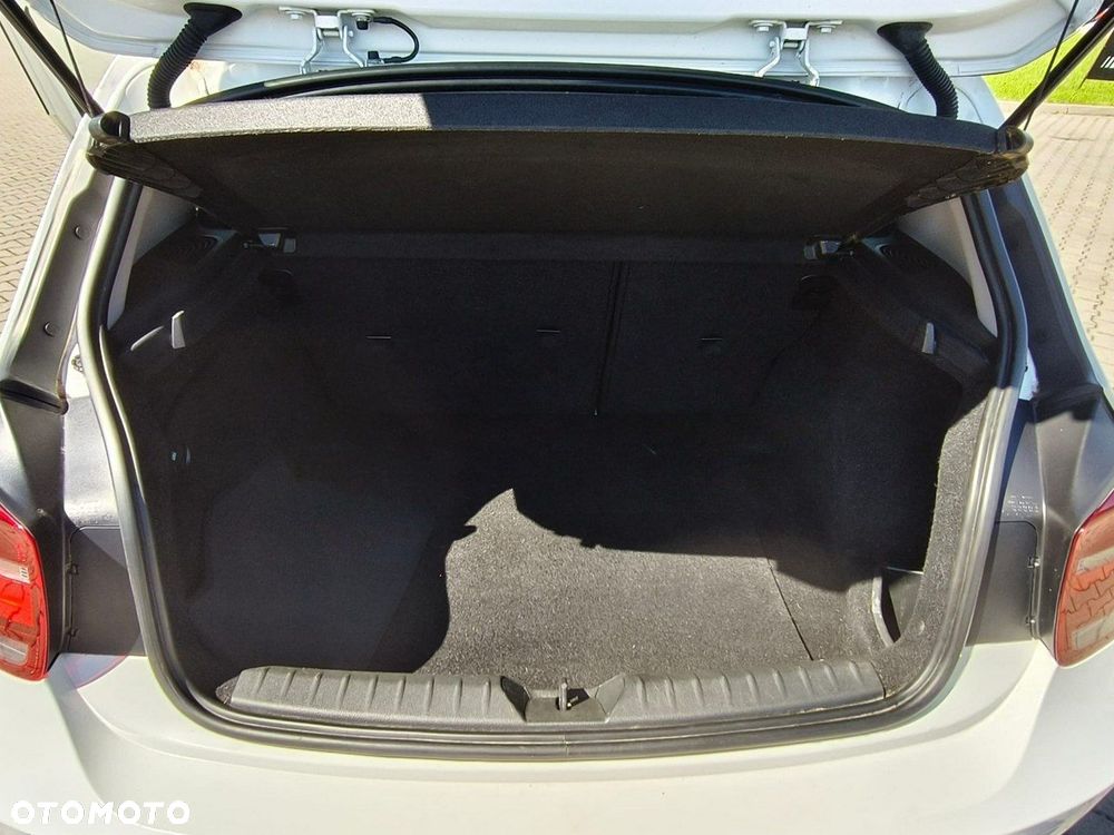 BMW Seria 1 - 17