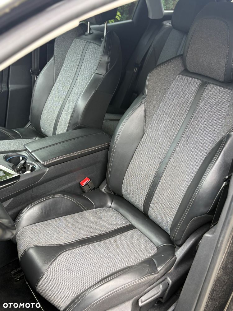 Peugeot 3008 BlueHDi 120 EAT6 Stop & Start Allure - 20