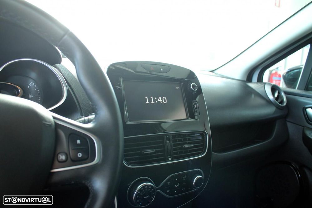 Renault Clio 0.9 TCE Limited - 12