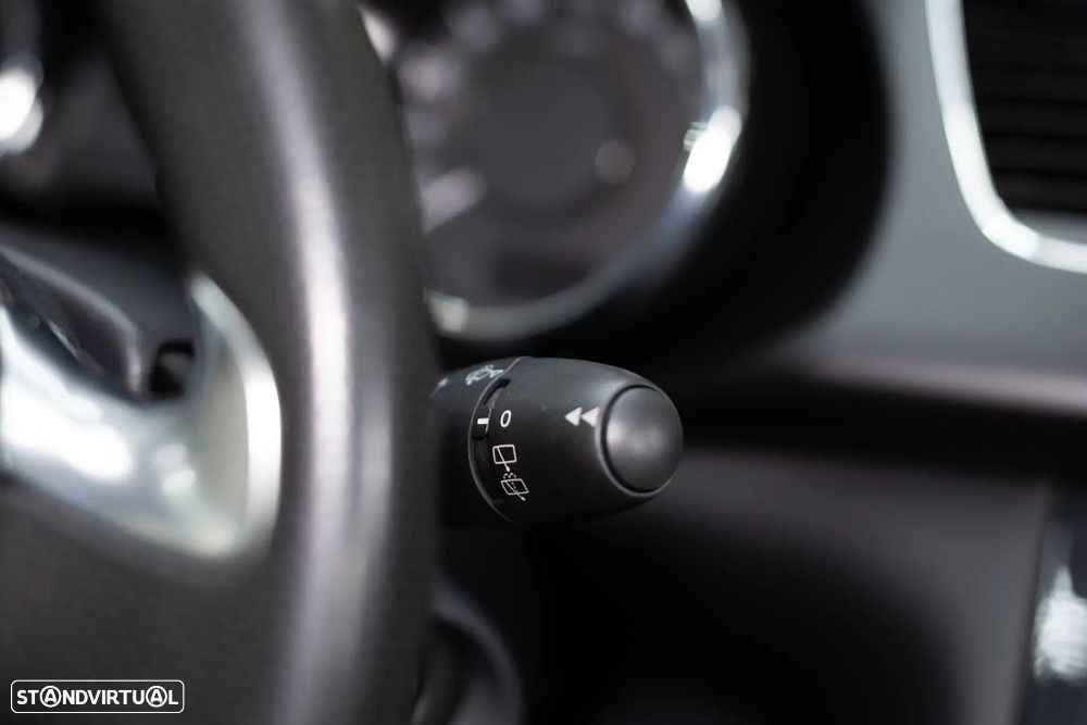 Peugeot 3008 1.6 e-HDi Allure 2-Tronic - 30