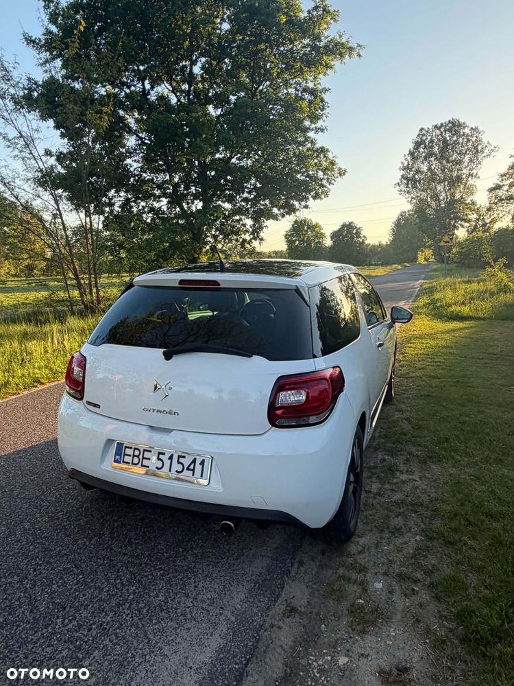 Citroën DS3 1.6 HDi SoChic - 3